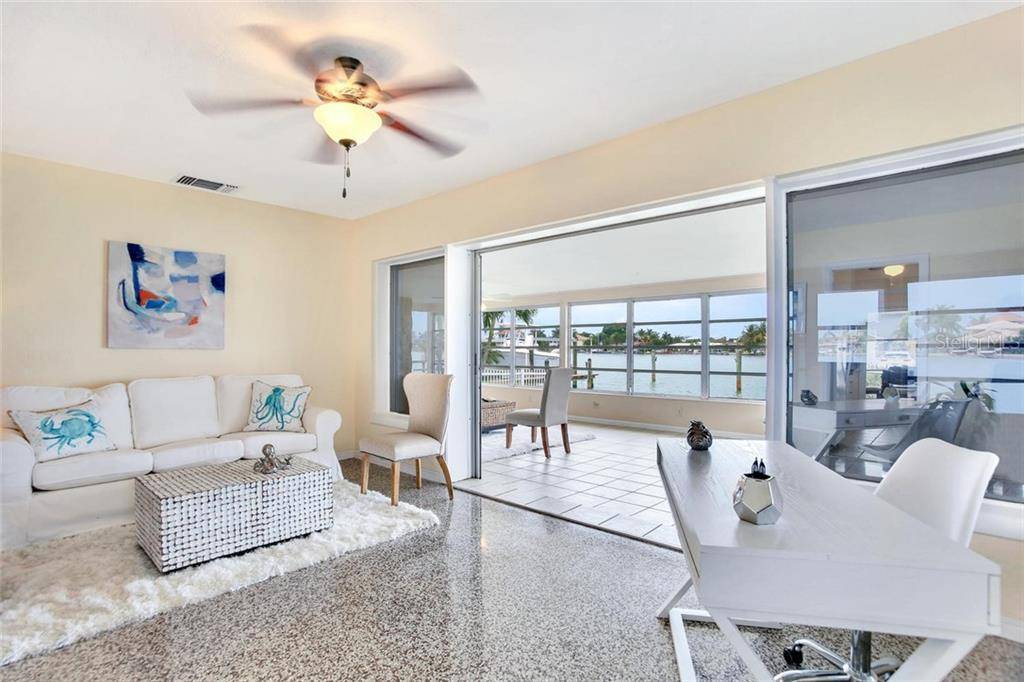 Redington Beach, FL 33708,16123 4TH ST E