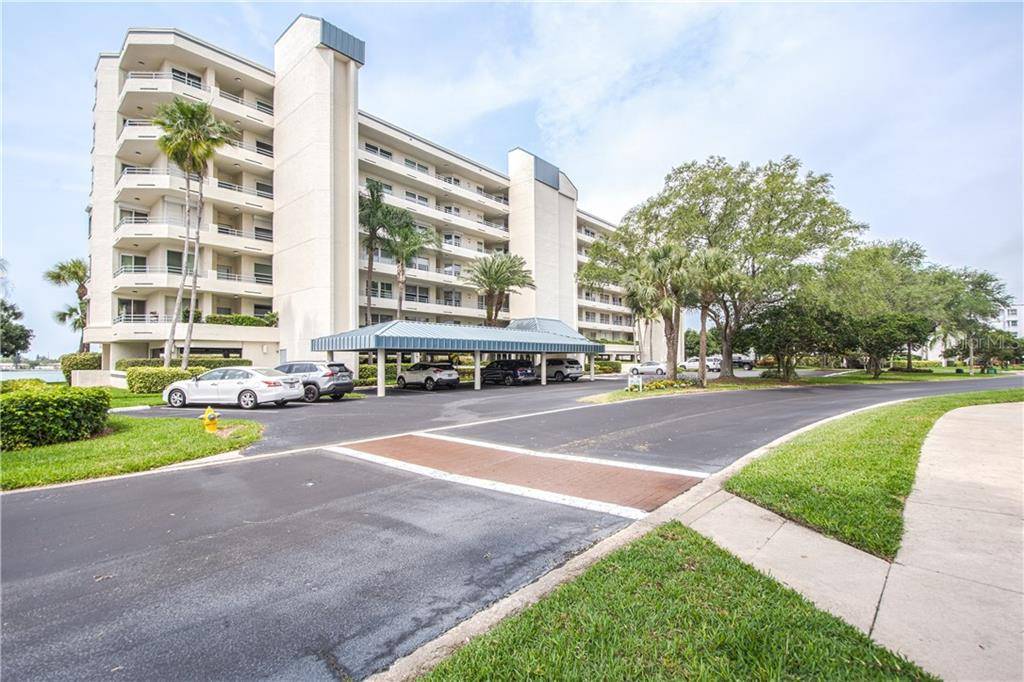 South Pasadena, FL 33707,7984 SAILBOAT KEY BLVD S #205