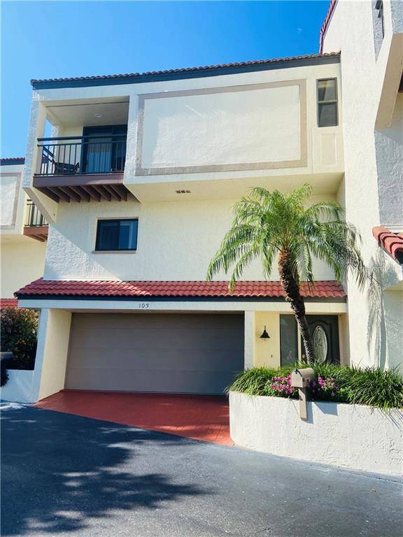 Clearwater Beach, FL 33767,240 WINDWARD PASSAGE #103