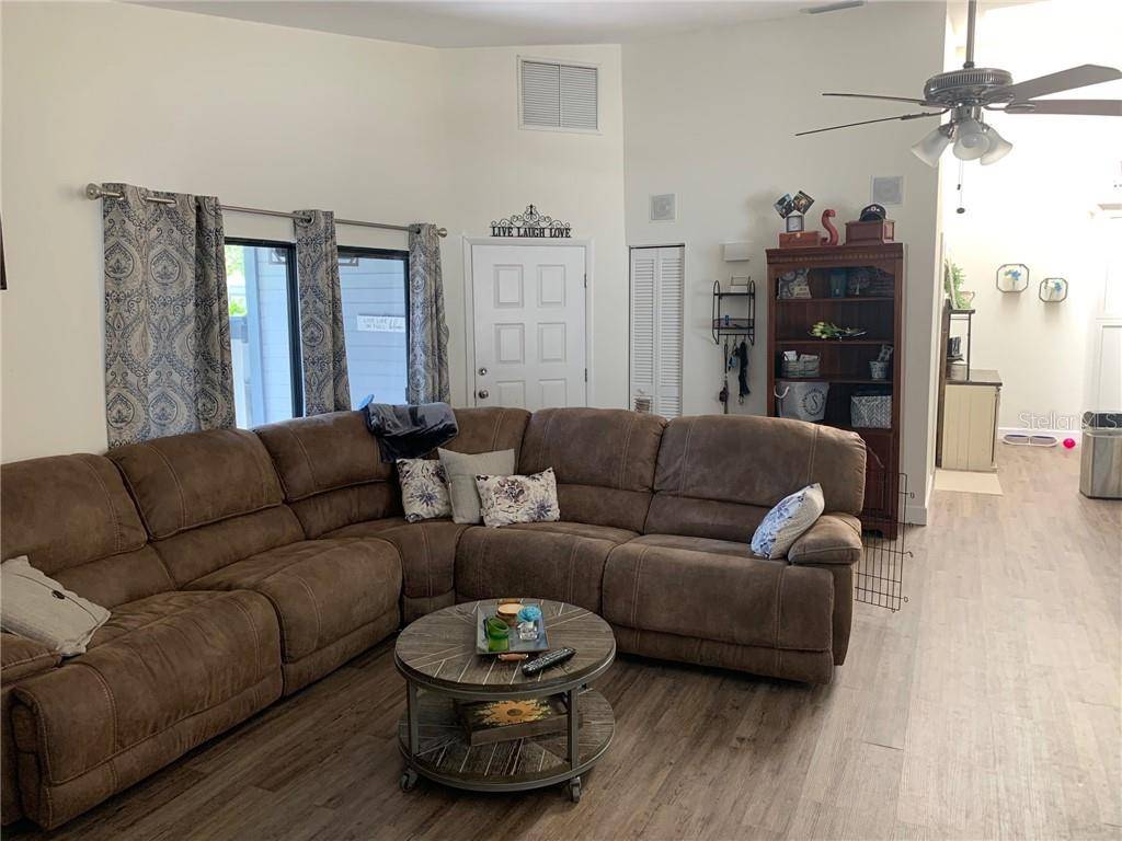 Oldsmar, FL 34677,30 MORNING DOVE PL