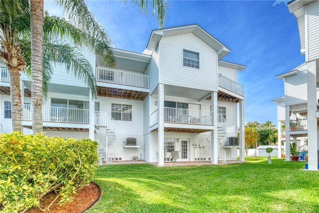 North Redington Beach, FL 33708,137 SHOALS CIR