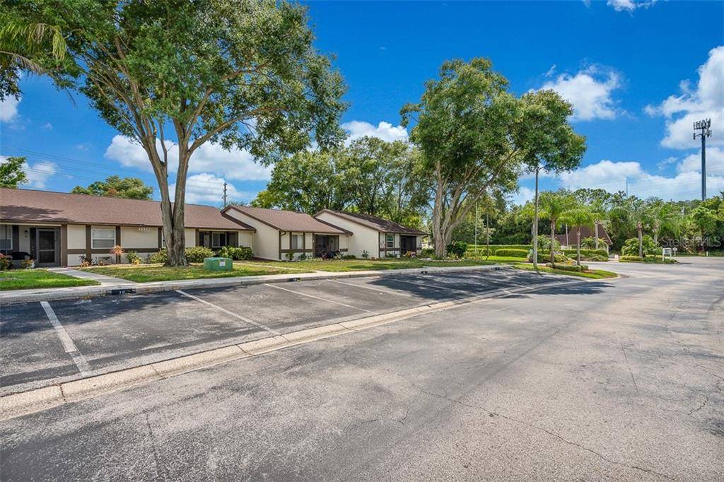 Palm Harbor, FL 34683,2220 BANCROFT CIR S #D