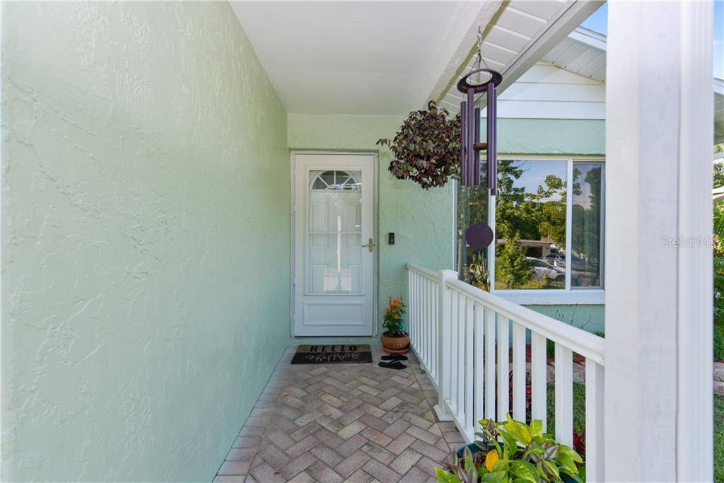 Tarpon Springs, FL 34689,1117 E BOYER ST