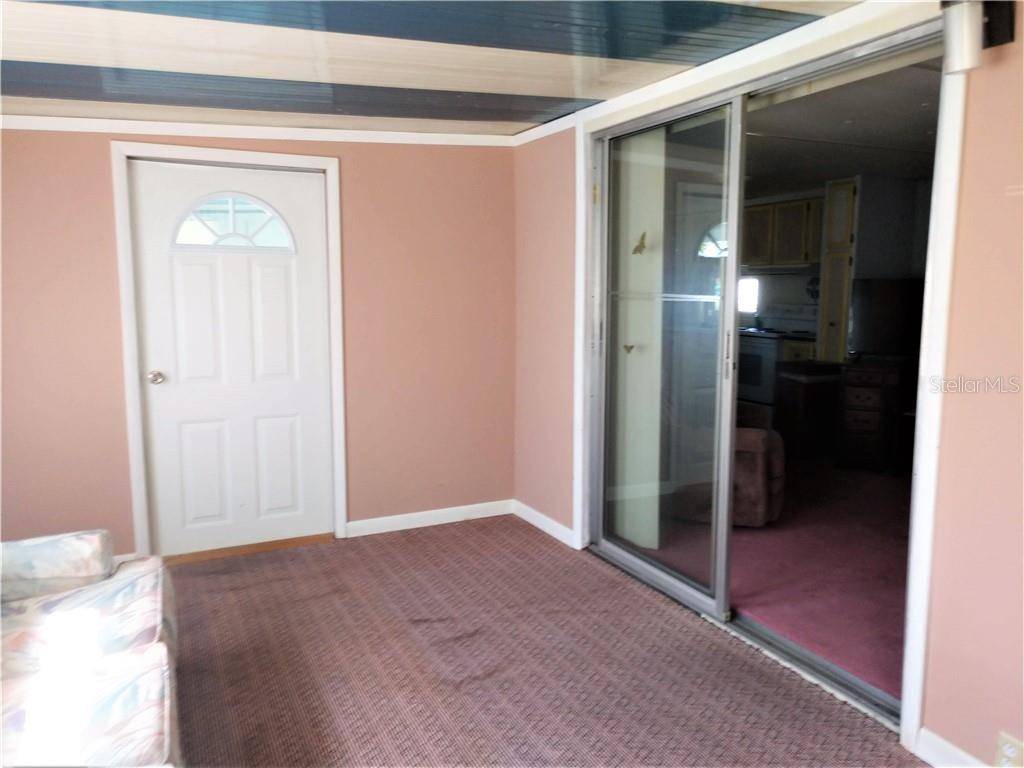 Pinellas Park, FL 33781,82033 D ST N #33