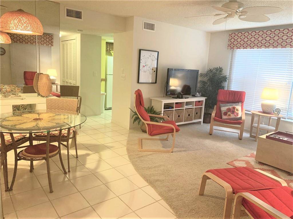 Clearwater, FL 33761,1605 HAMMOCK PINE BLVD #1605