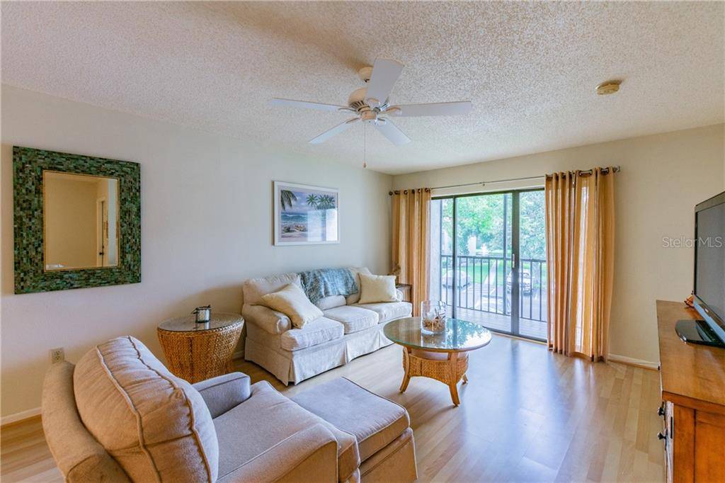 Tarpon Springs, FL 34688,1326 PINE RIDGE CIR E #H2