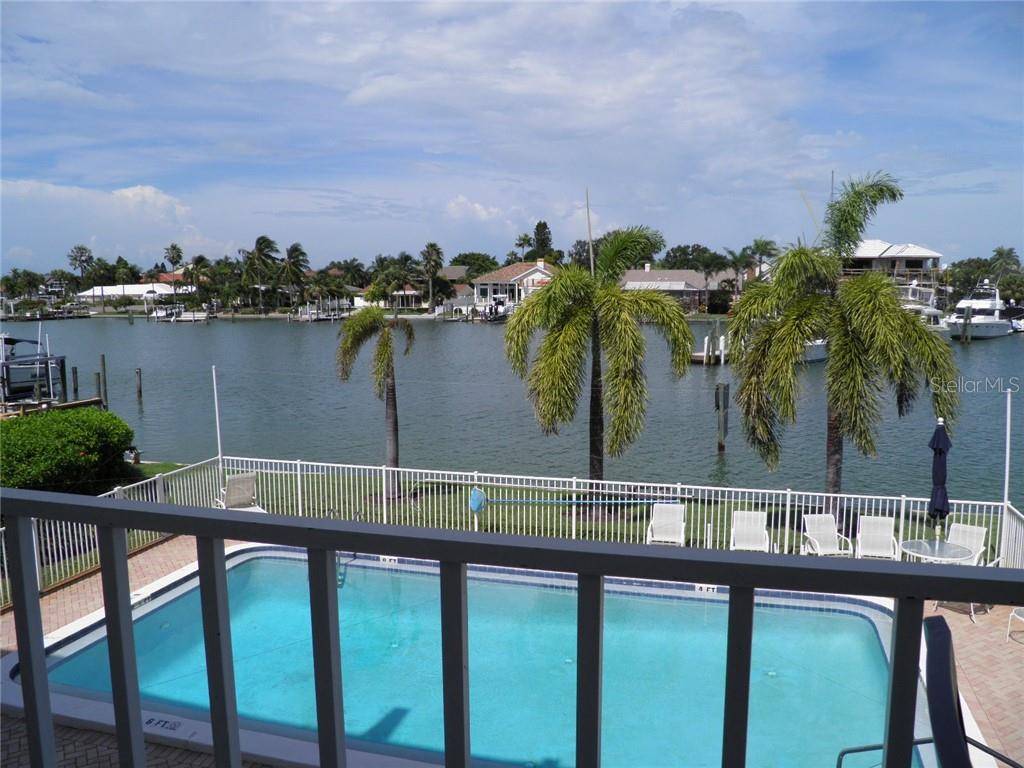 Tierra Verde, FL 33715,340 PINELLAS BAYWAY S #206