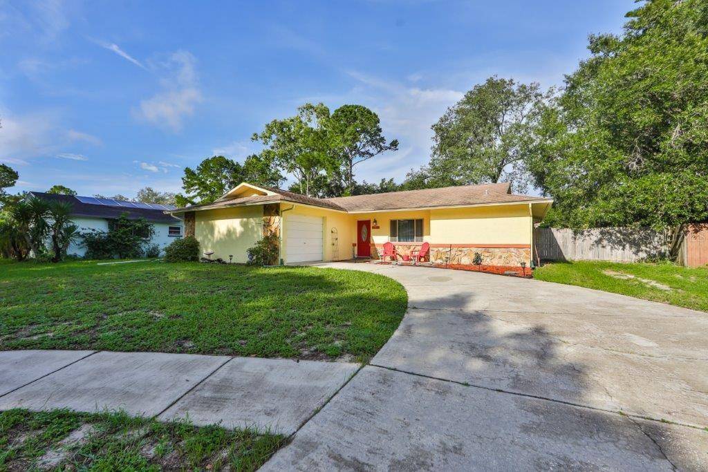 Tarpon Springs, FL 34689,1390 CRESCENT CT