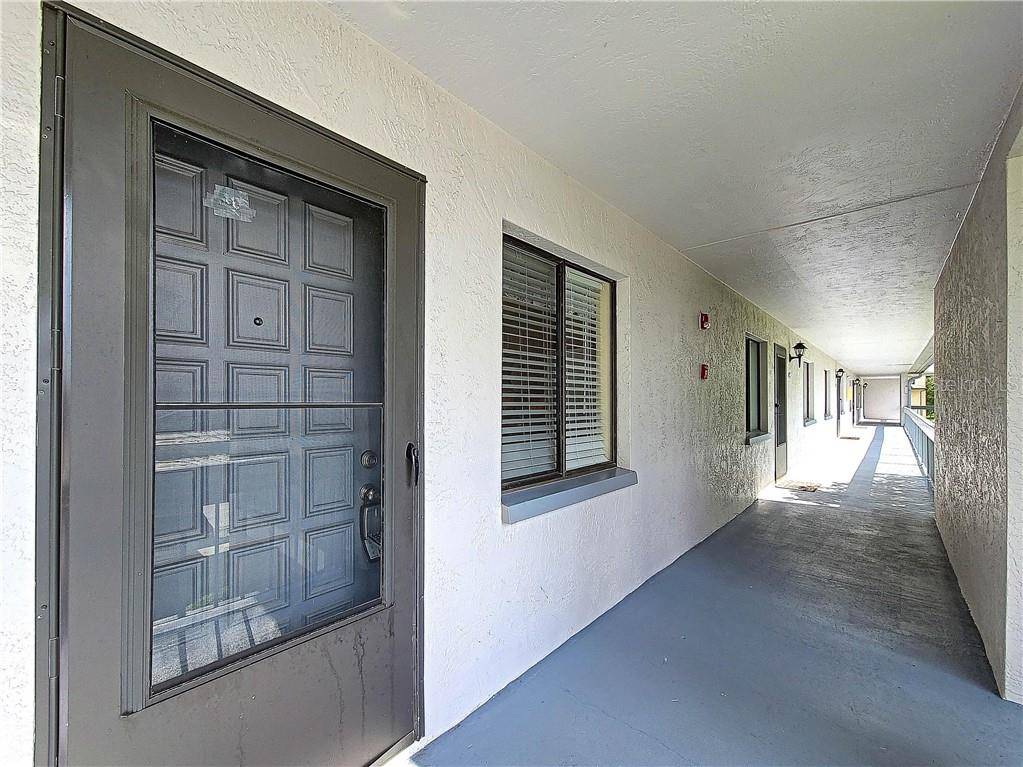 Oldsmar, FL 34677,308 MARTHA LN #308