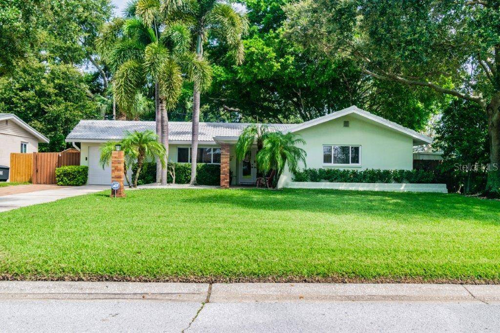 Seminole, FL 33772,11323 72ND TER