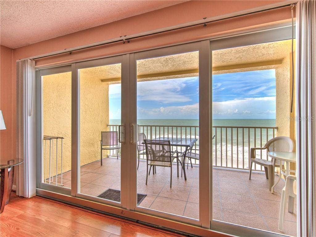 North Redington Beach, FL 33708,17200 GULF BLVD #302