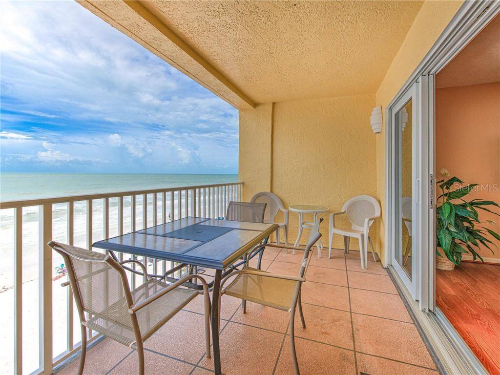 North Redington Beach, FL 33708,17200 GULF BLVD #302