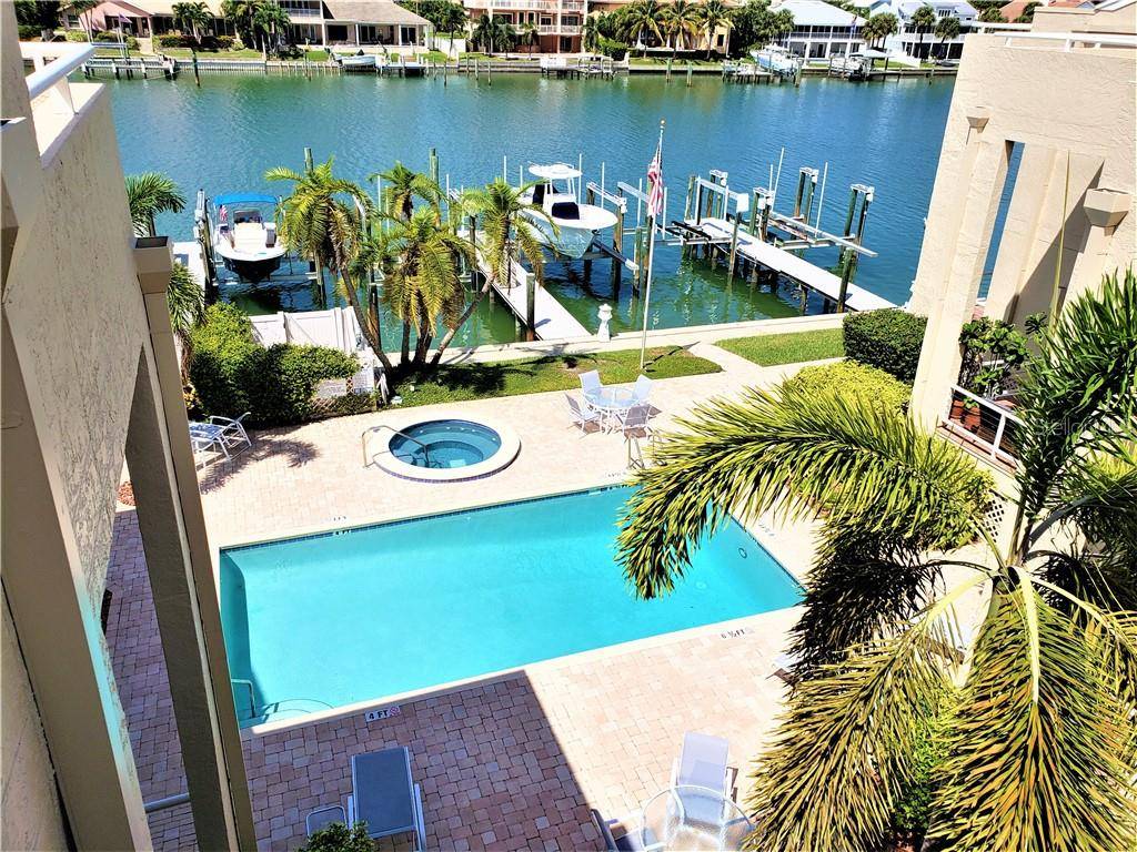 Tierra Verde, FL 33715,722 PINELLAS BAYWAY S #109