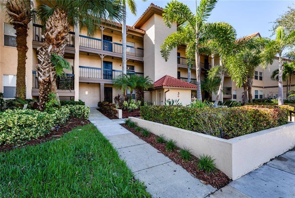 Clearwater, FL 33762,2400 FEATHER SOUND DR #334