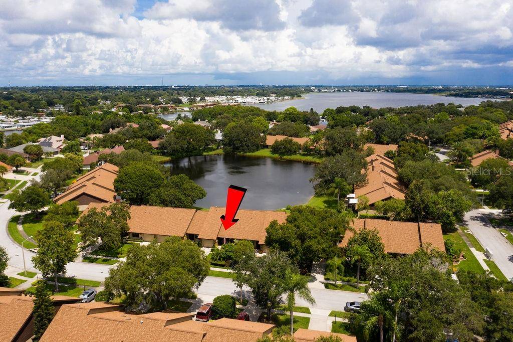 Largo, FL 33773,9907 LAKE SEMINOLE DR W