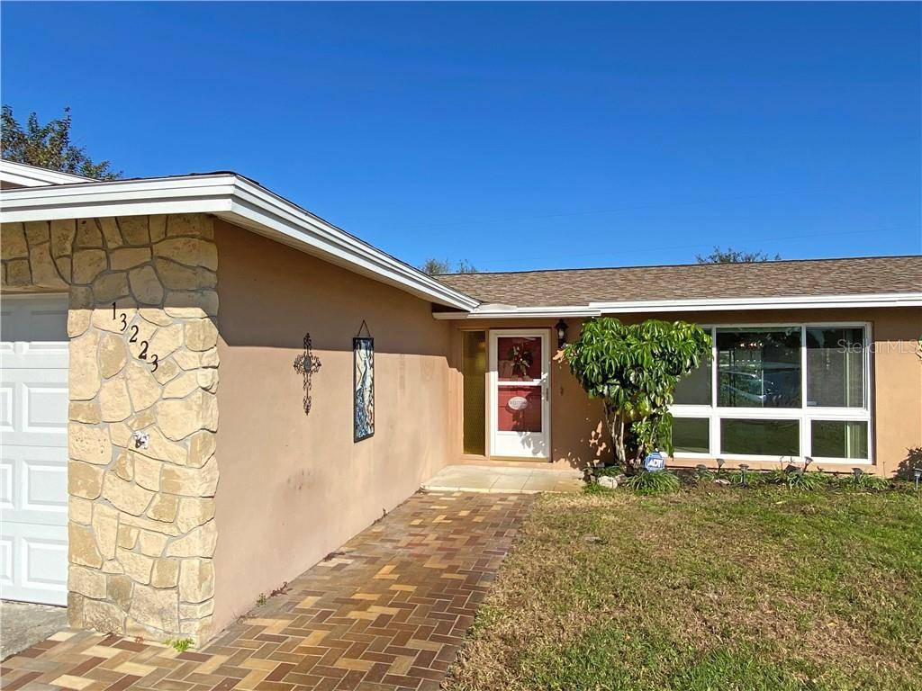 Seminole, FL 33776,13223 88TH PL