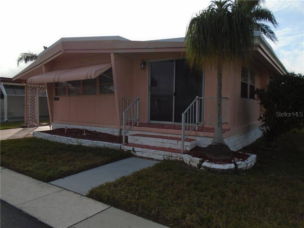 Largo, FL 33773,10450 PALM DR #244