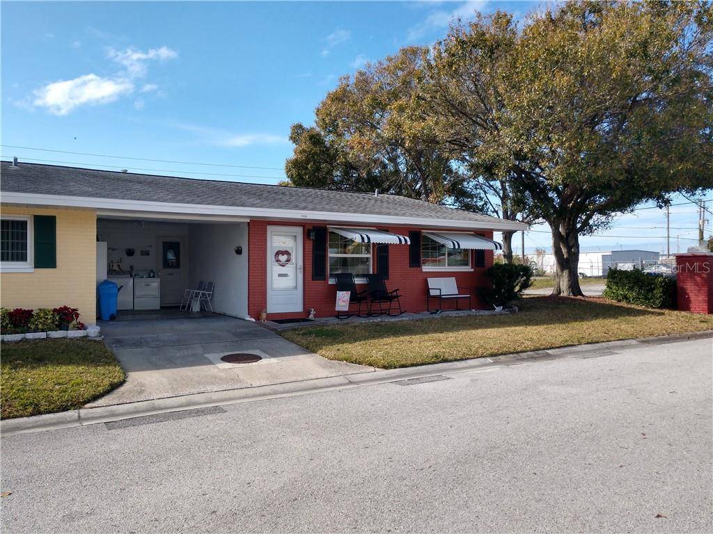 Pinellas Park, FL 33782,10120 TULIP ST N #256