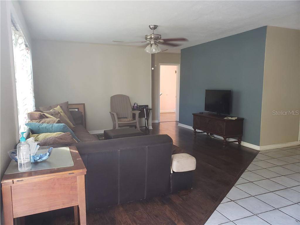 Seminole, FL 33777,8685 93RD AVE