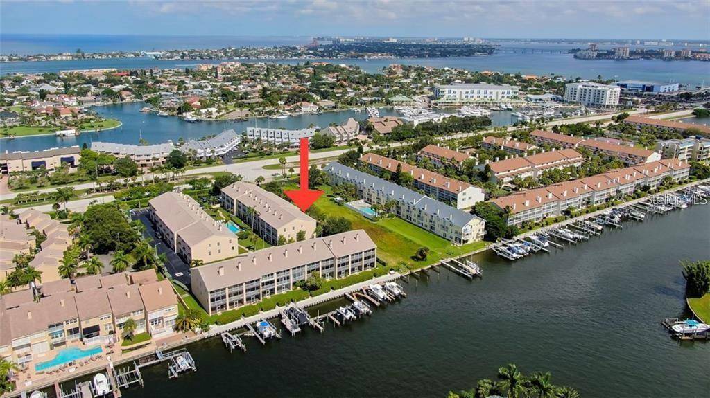 Tierra Verde, FL 33715,465 PINELLAS BAYWAY S #302