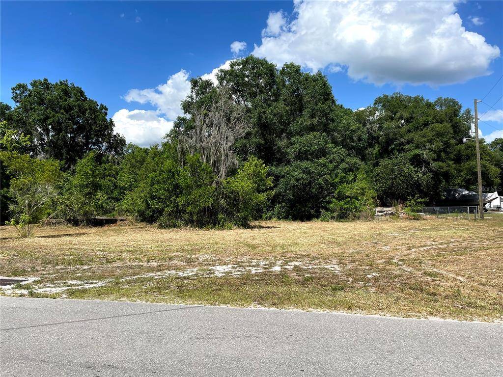 Land O Lakes, FL 34638,7604 MOFFITT RD