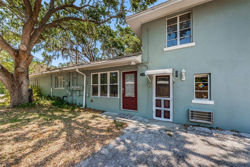 Dunedin, FL 34698,605 JAMES ST