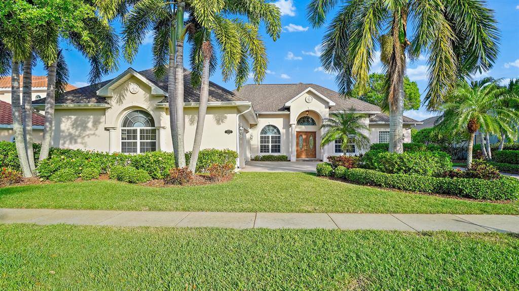 Seminole, FL 33778,10213 GOLDEN EAGLE DR