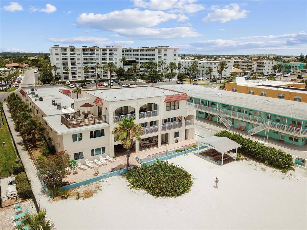 North Redington Beach, FL 33708,17300 GULF BLVD #14