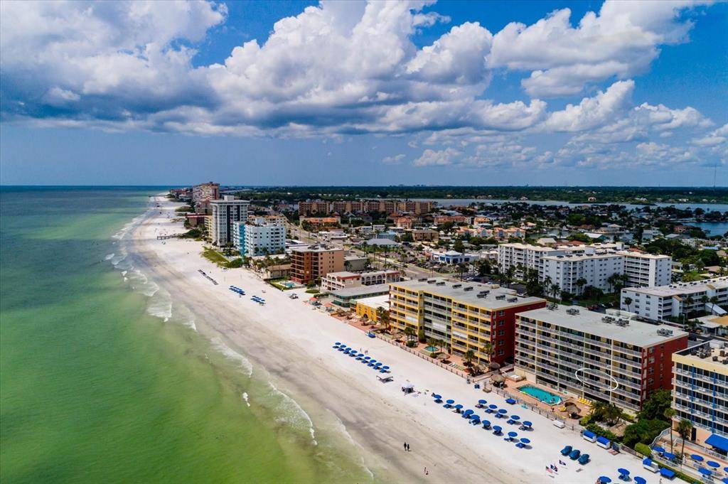 North Redington Beach, FL 33708,17140 GULF BLVD #211