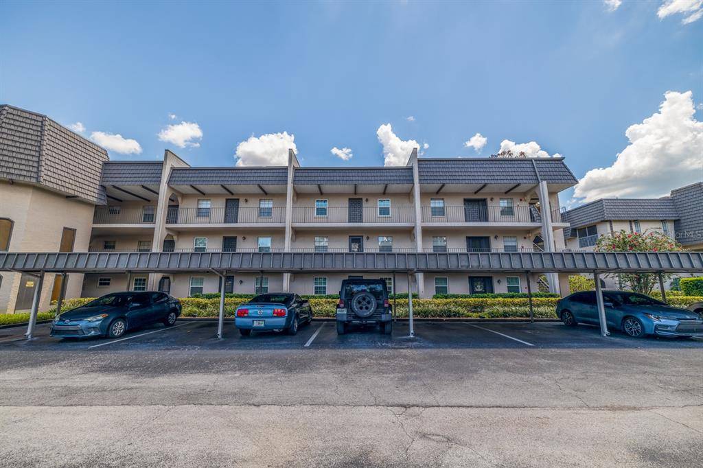 Largo, FL 33777,8765 BARDMOOR BLVD #307