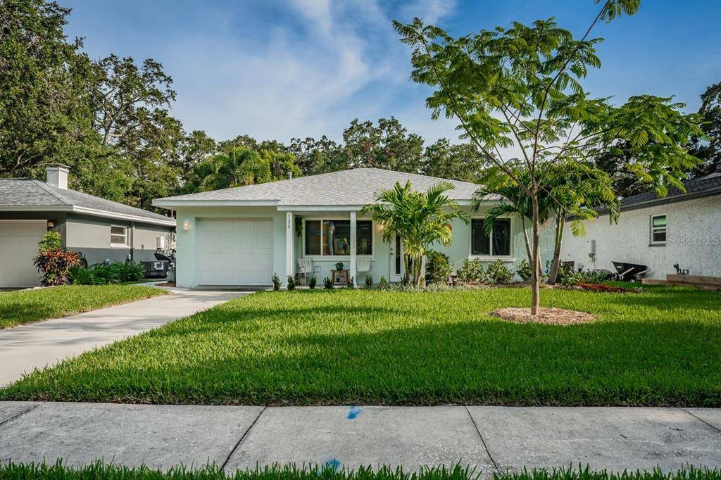 Dunedin, FL 34698,725 WOOD ST