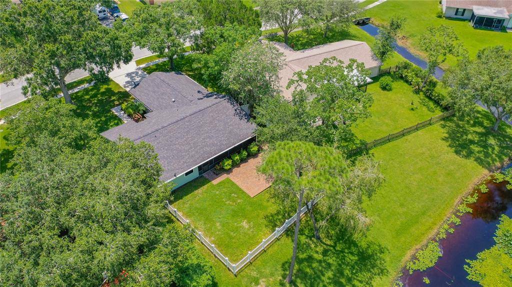 Oldsmar, FL 34677,460 CYPRESS LAKE CT