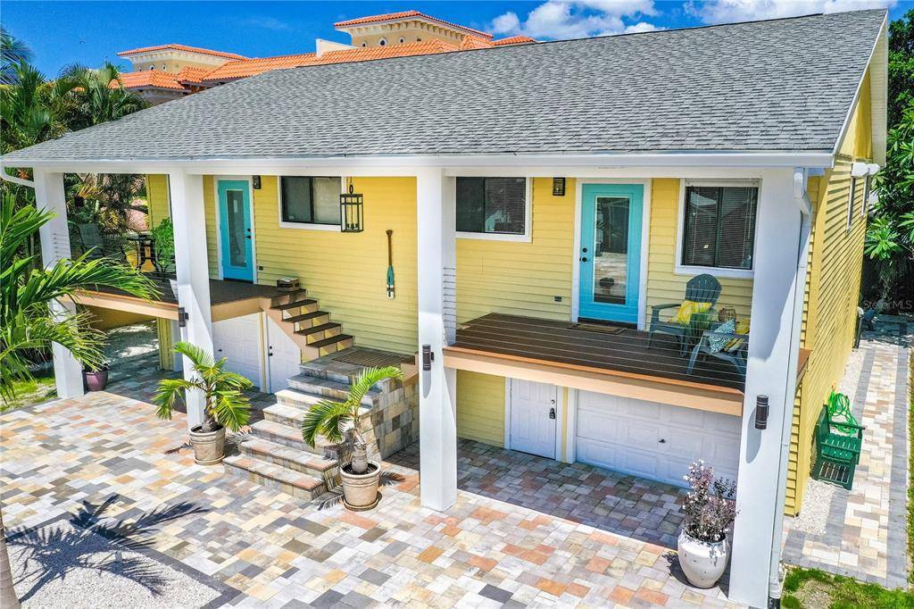 Redington Shores, FL 33708,118 175TH TERRACE DR E