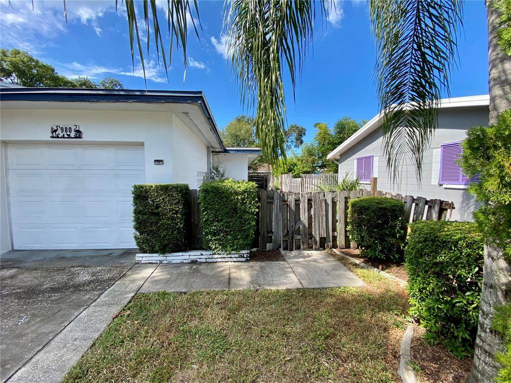 Dunedin, FL 34698,980 PHILCO DR