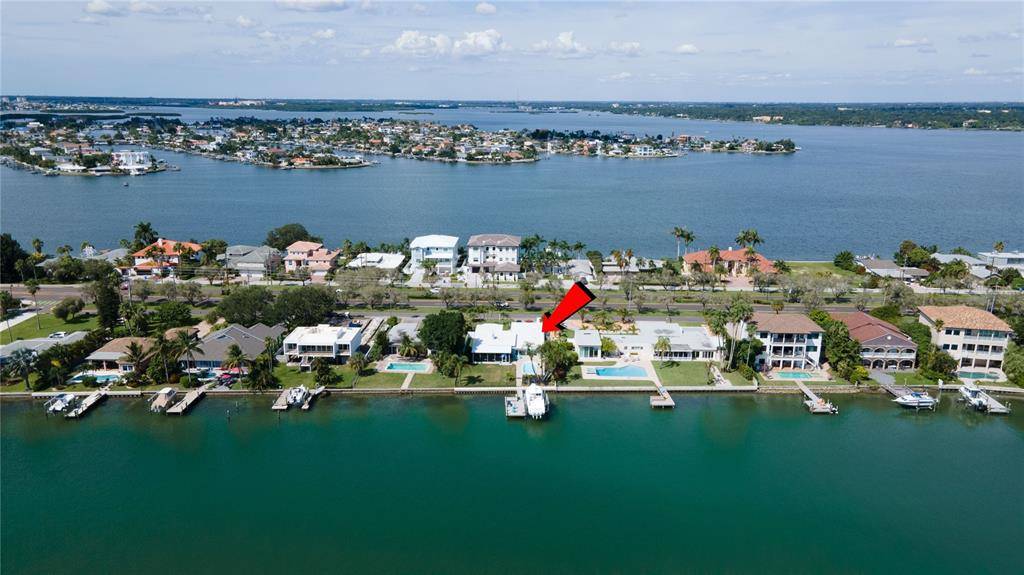 Treasure Island, FL 33706,8 TREASURE LN