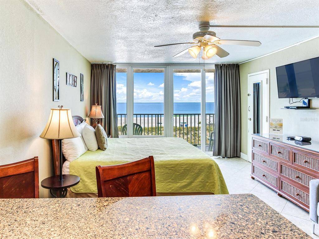 Treasure Island, FL 33706,9980 GULF BLVD #307