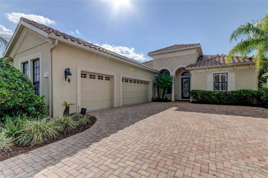 Lakewood Ranch, FL 34202,7250 LAKE FOREST GLN