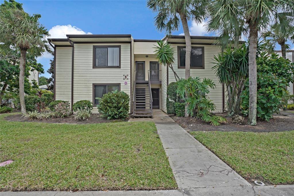 Tarpon Springs, FL 34689,366 MOORINGS COVE DR #5B