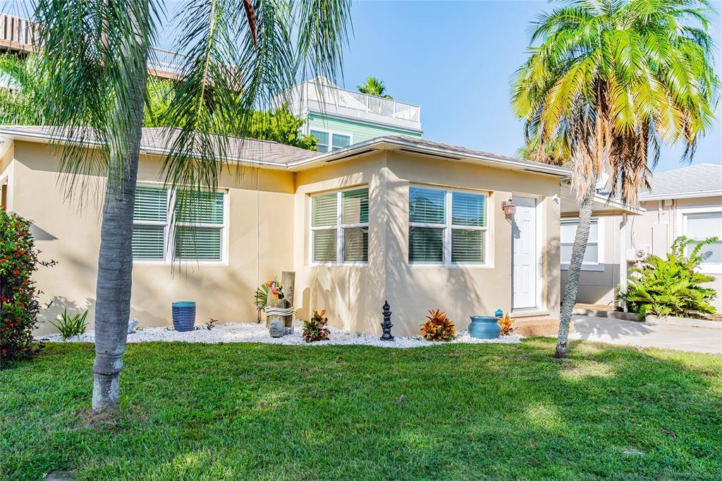 Redington Shores, FL 33708,632 180TH AVE E