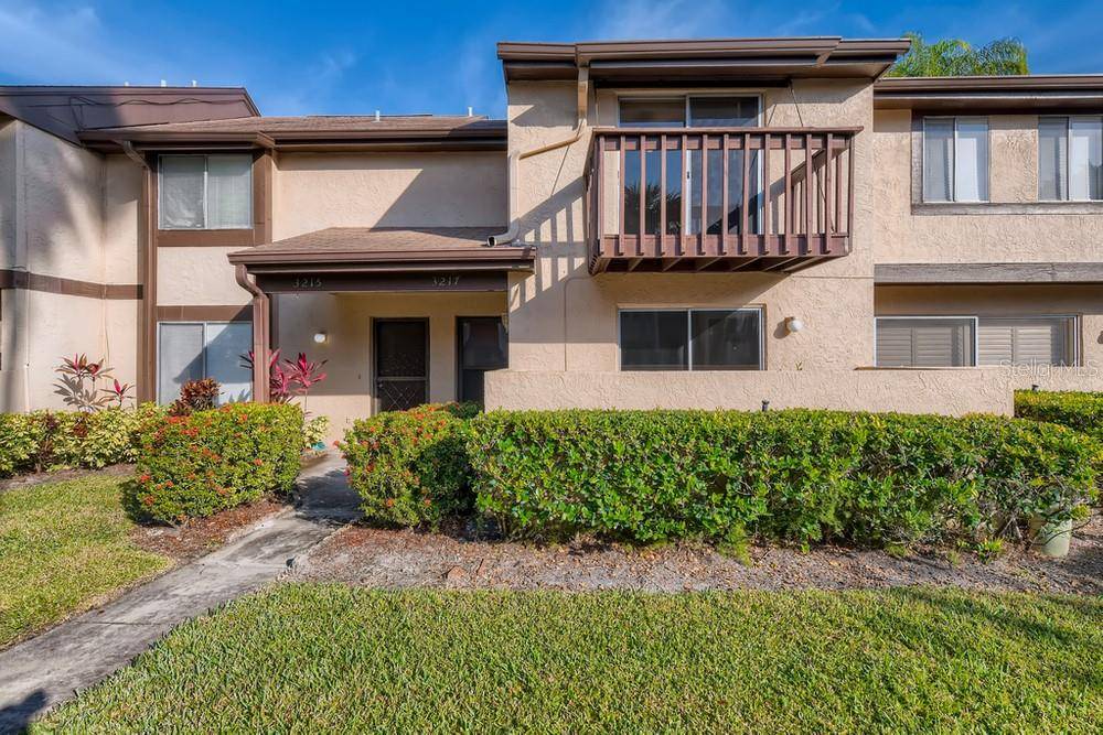 Clearwater, FL 33760,3217 PINE CONE CIR #1817