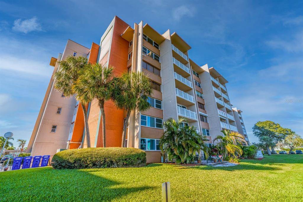 Treasure Island, FL 33706,500 TREASURE ISLAND CSWY #307