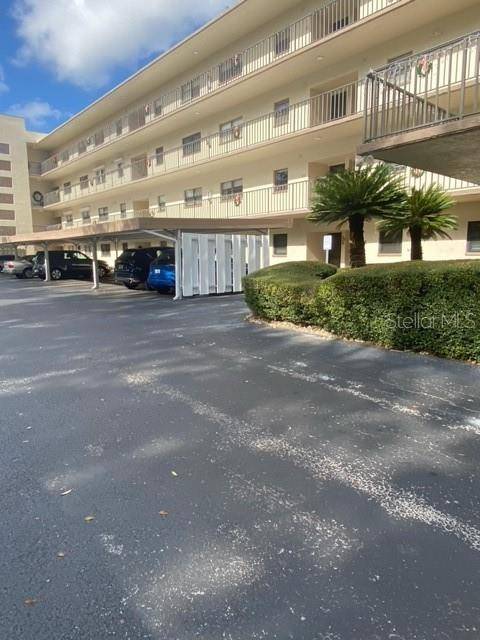 St Petersburg, FL 33709,5920 80TH ST N #210