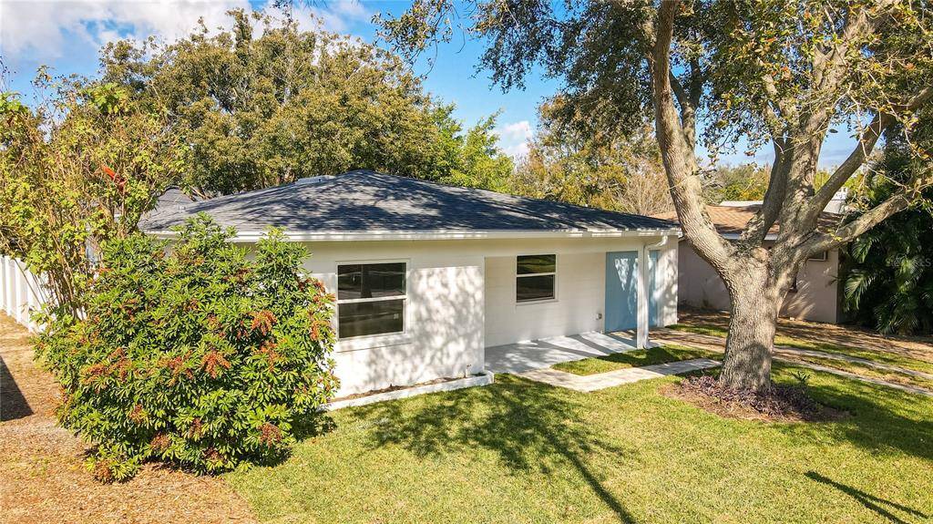 Dunedin, FL 34698,152 VALENCIA DR