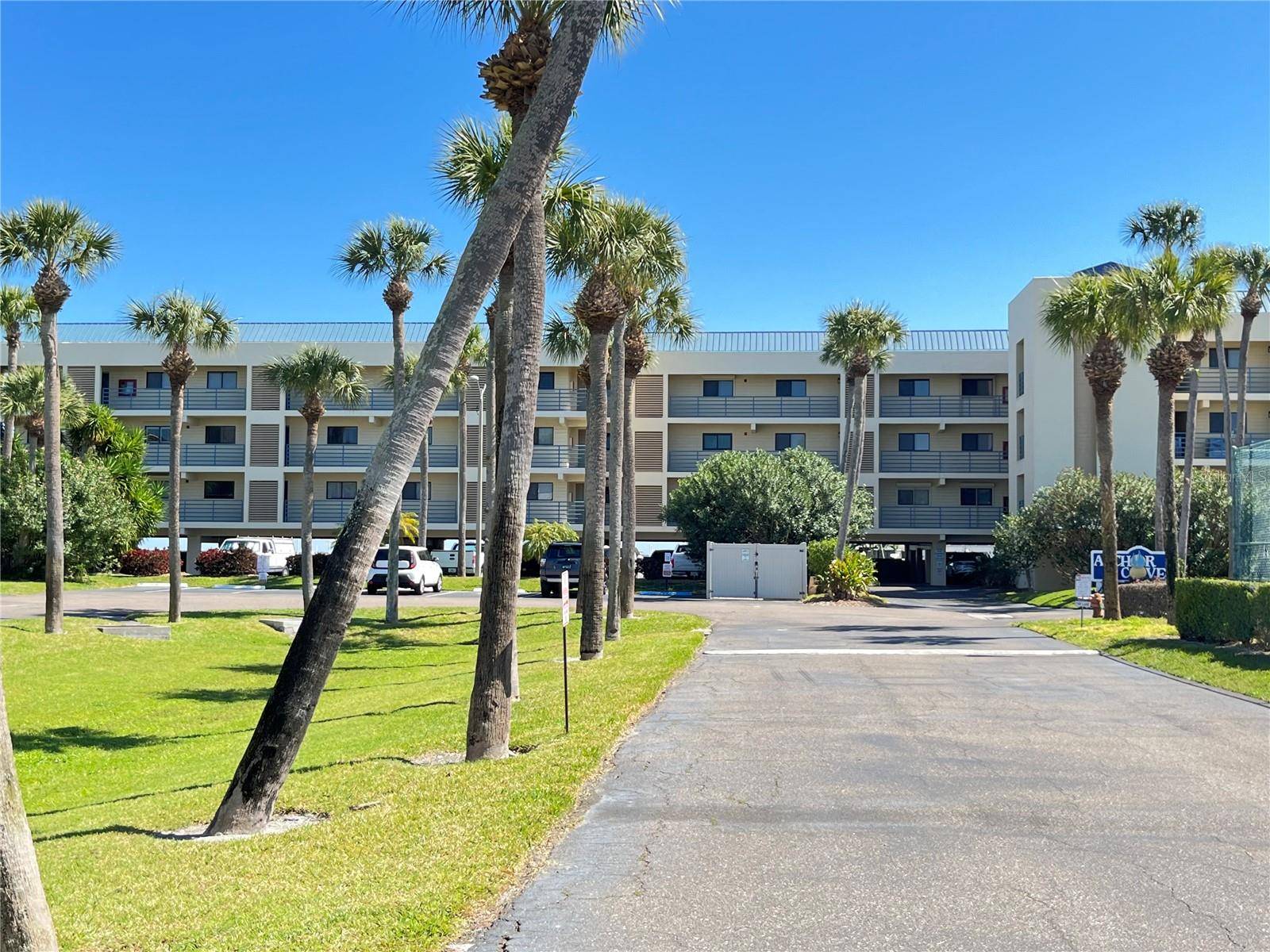 Tierra Verde, FL 33715,363 PINELLAS BAYWAY S #36