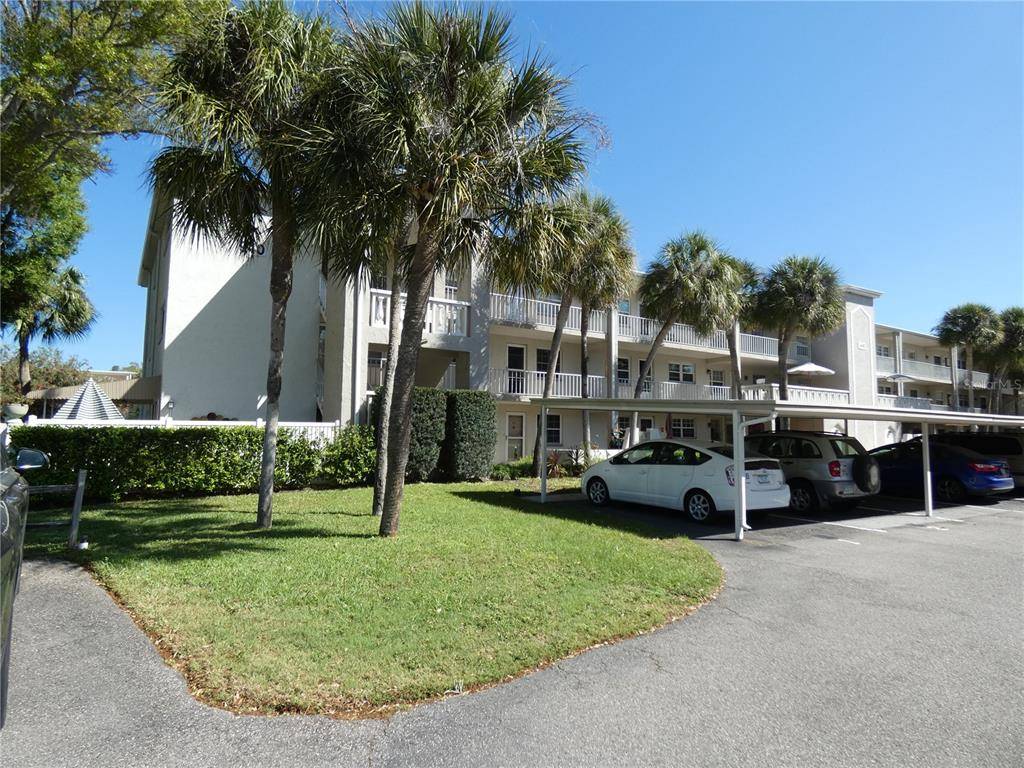 Dunedin, FL 34698,940 VIRGINIA ST #105