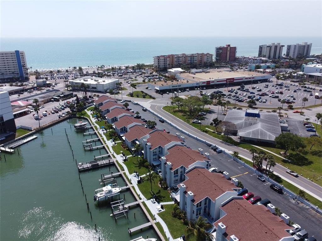 Madeira Beach, FL 33708,215 MEDALLION BLVD #G