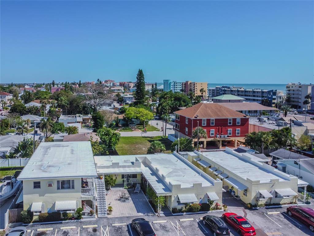 Madeira Beach, FL 33708,95 144TH AVE #4