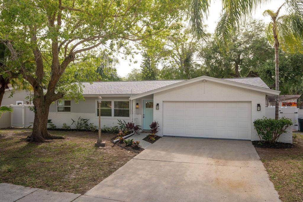 Dunedin, FL 34698,1436 DINNERBELL LN E