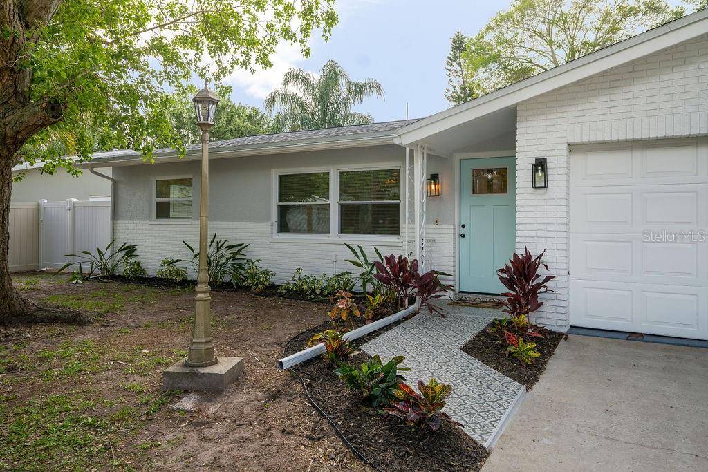 Dunedin, FL 34698,1436 DINNERBELL LN E