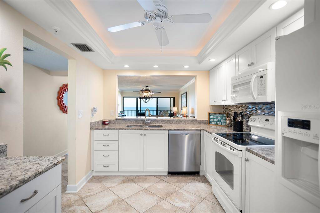 Madeira Beach, FL 33708,15000 GULF BLVD #606